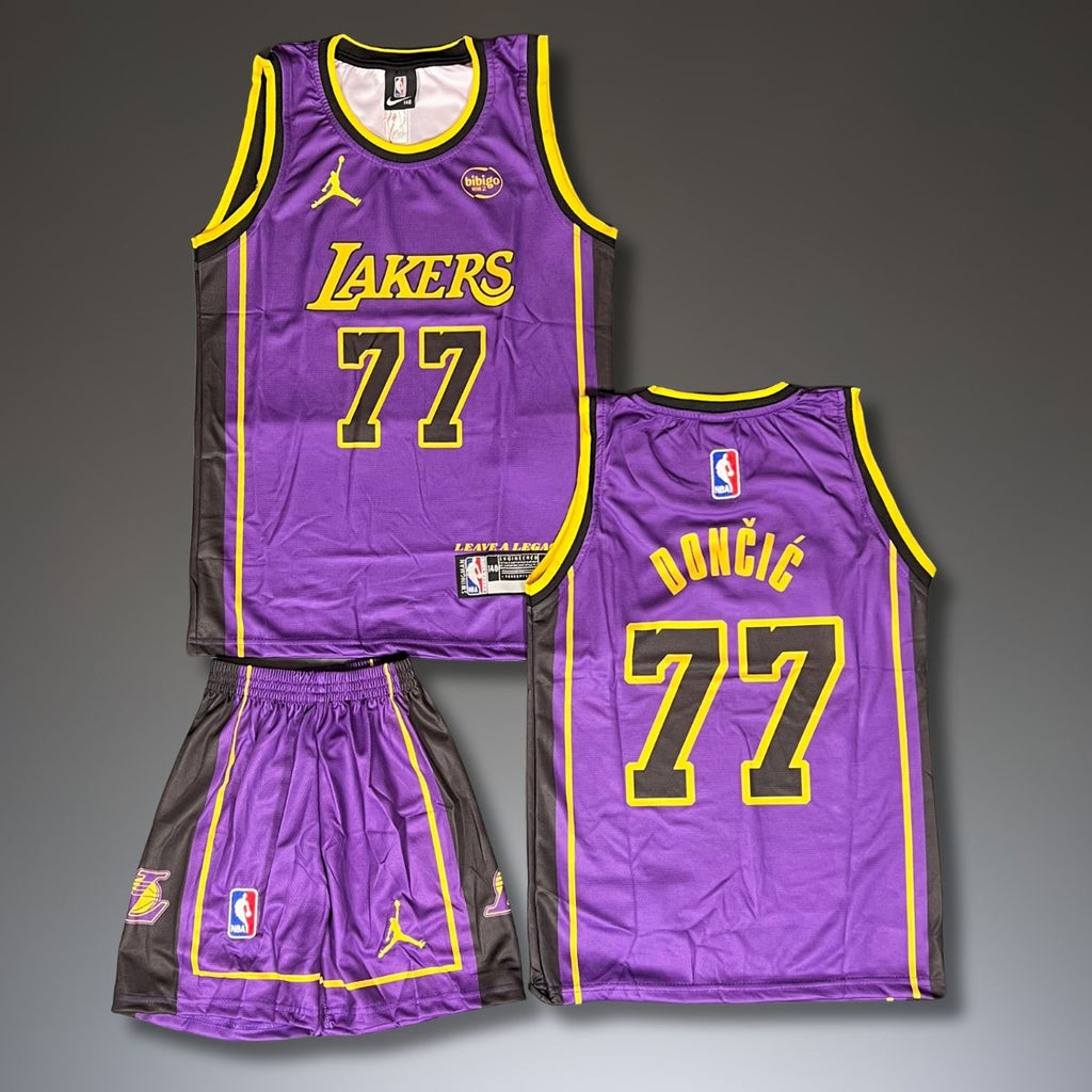 Dětská basketbalová souprava, fialová. LA Lakers, Doncic
