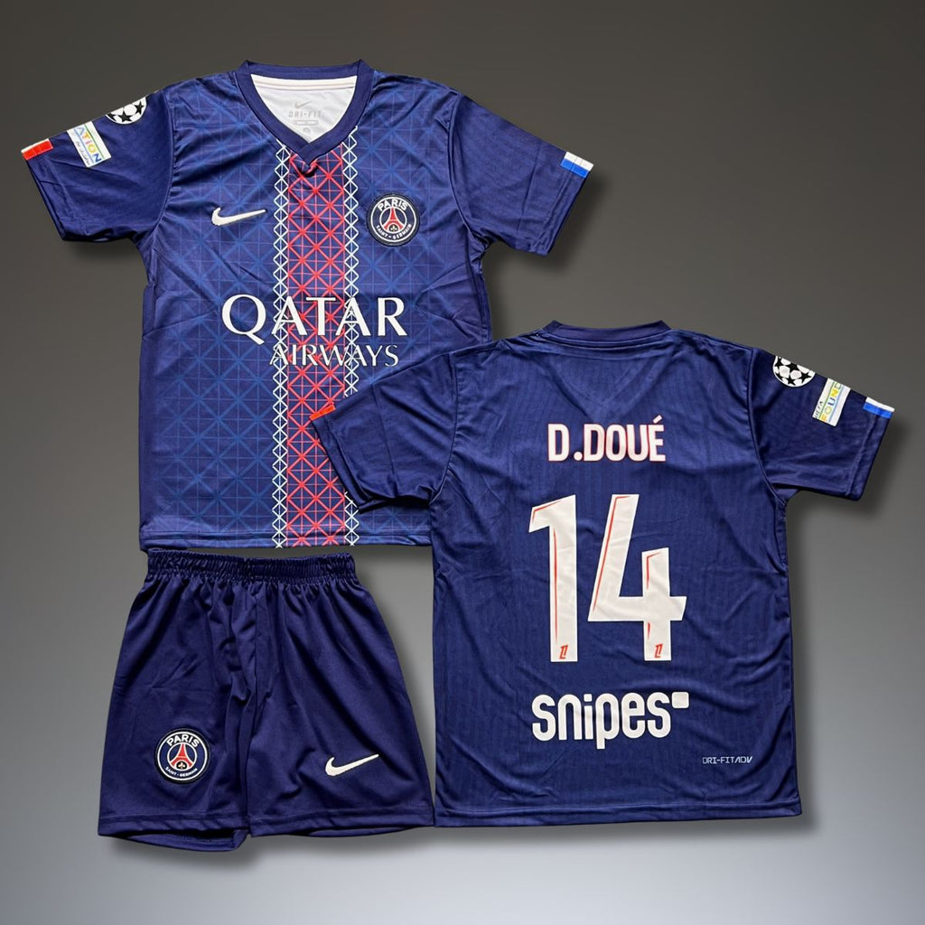 Dětská souprava PSG, Doue. 25/26