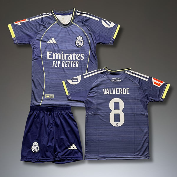 Dětská venkovní souprava Real Madrid, Valverde. 25/26