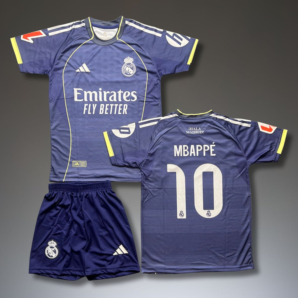 Dětská venkovní souprava Real Madrid, Mbappe. 25/26