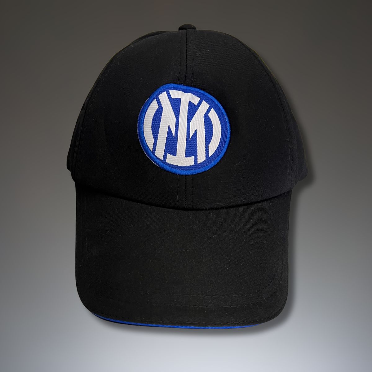 Kšiltovka se znakem Inter, černá